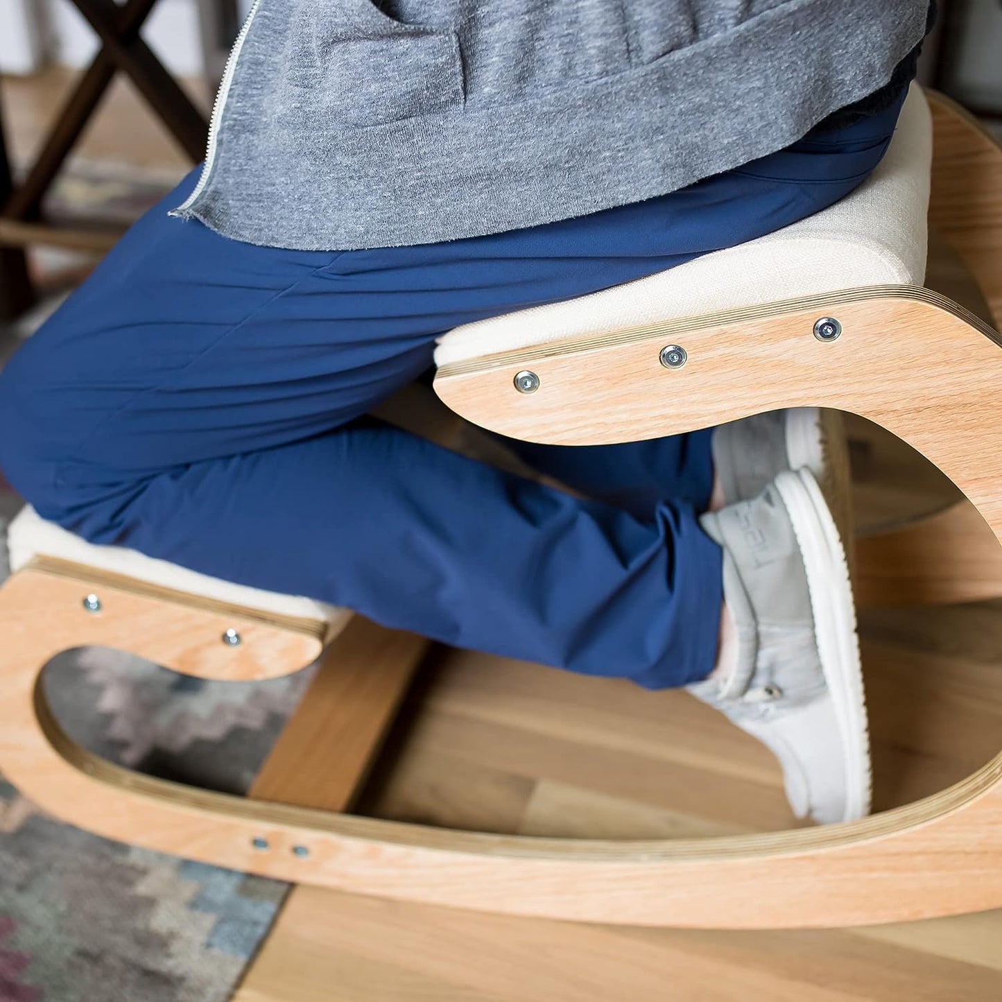 Ergonomic Kneeling Chair - Desk Chairs for Upright Posture - Rocking Stool & Balancing Seat for Home & Office - Wood & Linen Cushion - Relief for Neck and Back Pain