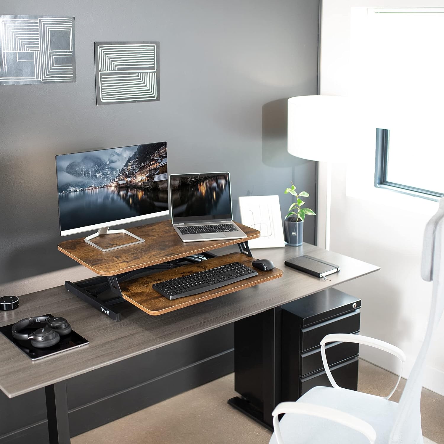 Height Adjustable 32 inch Stand Up Desk Converter, Quick Sit to Stand Tabletop Dual Monitor Riser Workstation