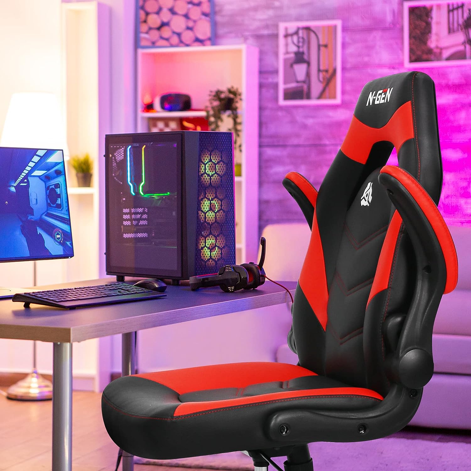 Gaming Chair Ergonomic Office Chair Computer Desk Chair with Lumbar Support Flip Up Arms Adjustable Height Swivel PU Leather Executive PC Chair with Wheels for Adults Women Men
